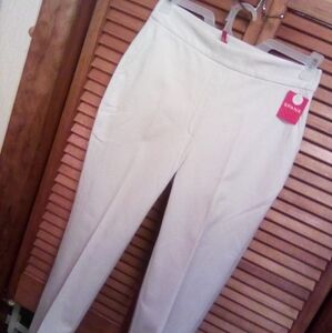 Spanx Slim Straight Pants. New. Size M.Tall.